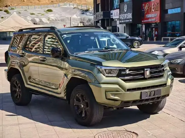 Tank 400 Hybrid 2024, 50 000 км