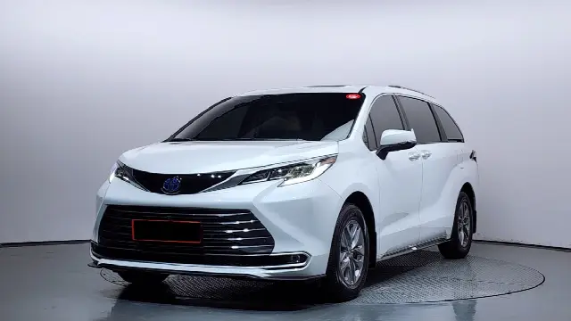 Toyota Sienna 2020, 31 761 км
