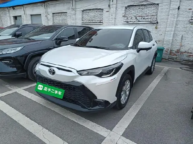 Toyota Frontlander 2023, 45 500 км