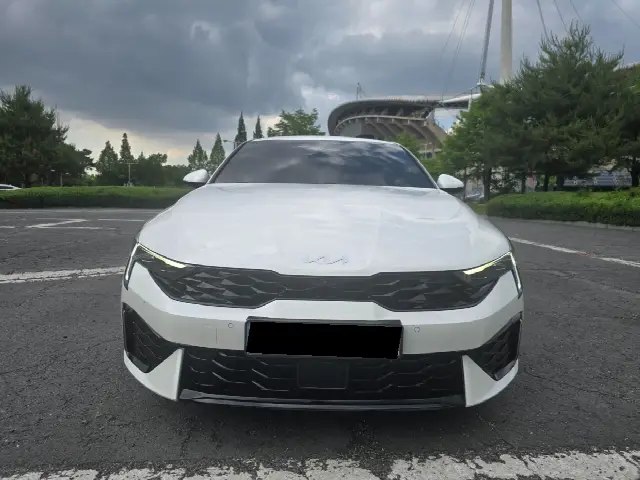 Kia K5 2023, 33 171 км