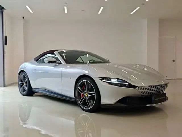 Ferrari Roma 2023, 6 000 км