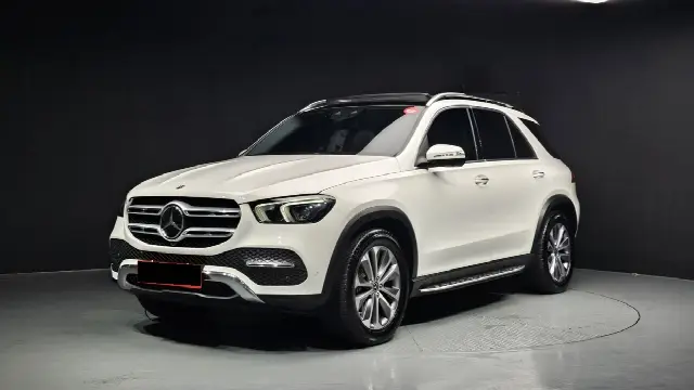 Mercedes-Benz GLE-Class 2019, 56 215 км