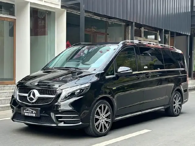 Mercedes-Benz V-Class 2022, 68 000 км
