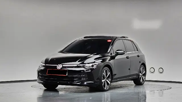 Volkswagen Golf 2022, 7 859 км