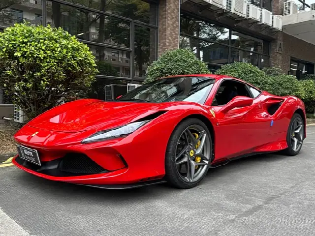 Ferrari F8 2019, 17 000 км
