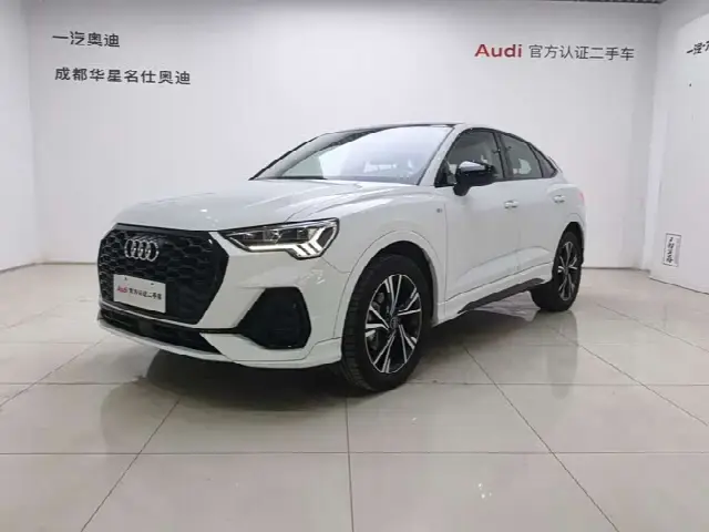 Audi Q3 Sportback 2022, 30 700 км