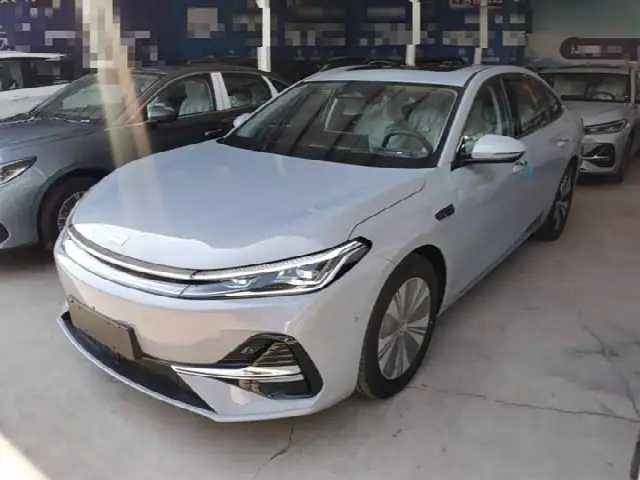 Geely Galaxy A7 2025, новый