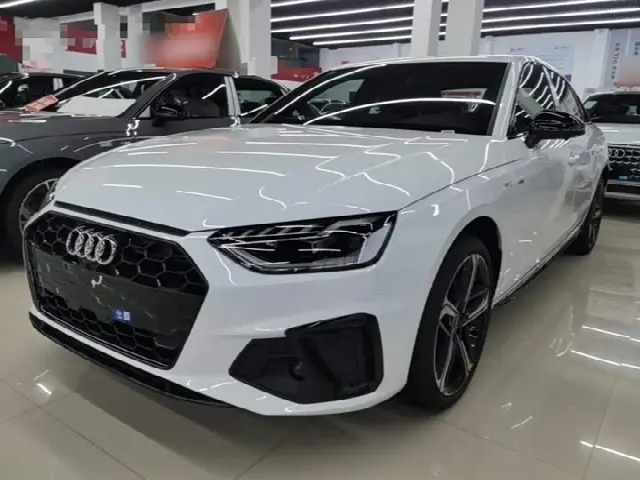 Audi A4L 2025, новый