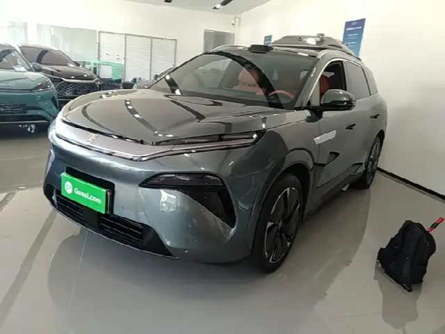 BYD Tang L 2025, 14 200 км