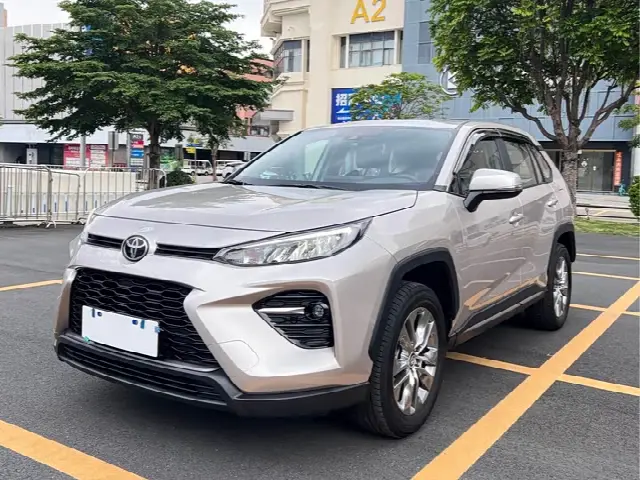 Toyota Wildlander 2024, 9 500 км