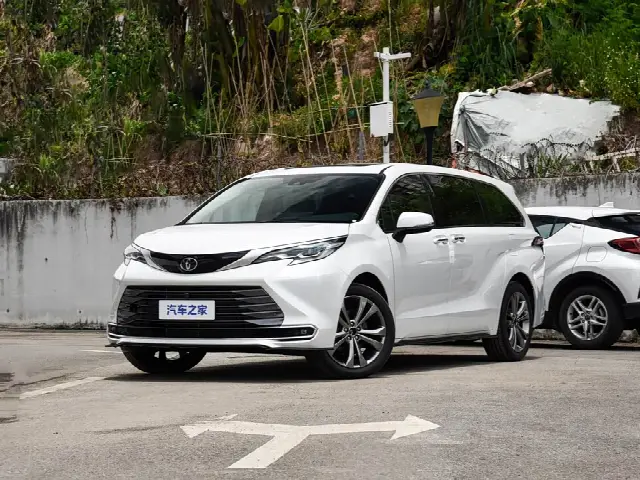 Toyota Sienna 2027, новый