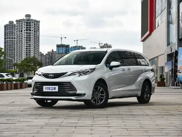 Toyota Sienna 2027, новый