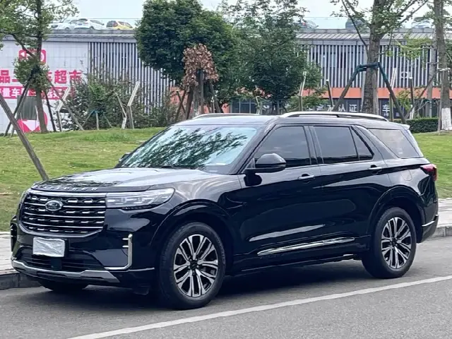 Ford Explorer 2024, 4 000 км