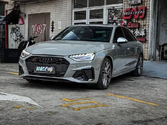 Audi S4 2023, 19 000 км
