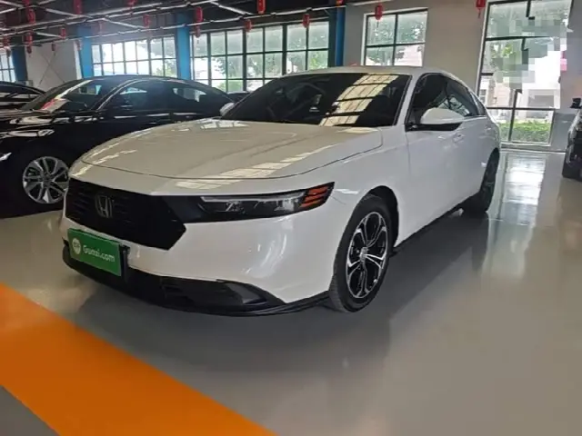 Honda Accord 2023, 50 000 км