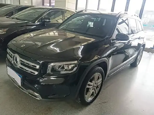 Mercedes-Benz GLB-Class 2023, 53 600 км