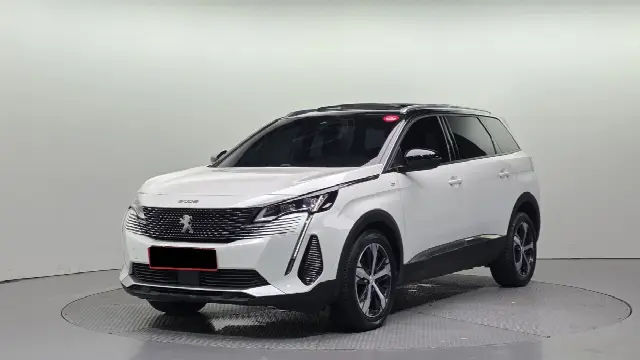 Peugeot 5008 — фото из объявления