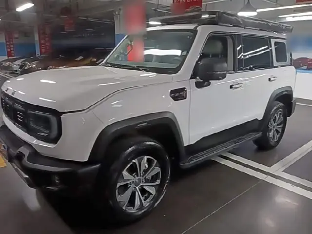 BAIC Beijing BJ40 2024, 63 900 км
