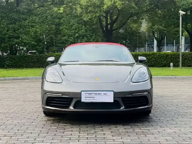 Porsche 718 2022, 30 000 км