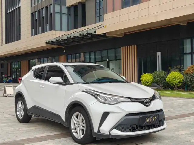Toyota C-HR 2021, 62 000 км