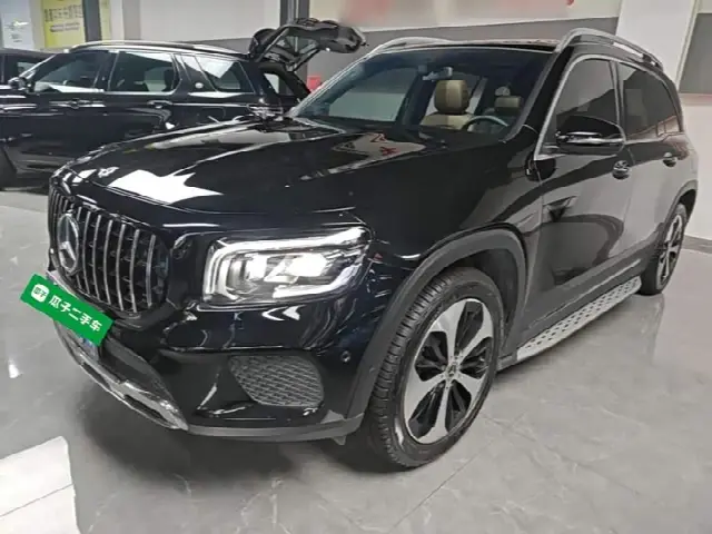 Mercedes-Benz GLB-Class 2022, 62 700 км