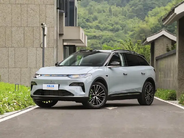 Leapmotor C11 2027, новый