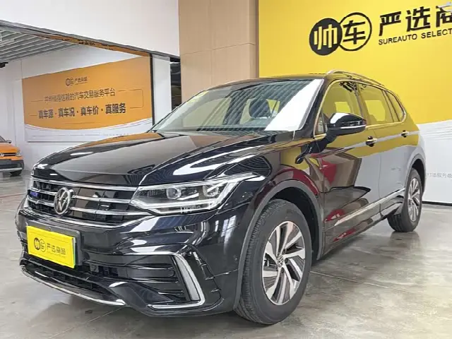 Volkswagen Tiguan L Hybrid 2023, новый