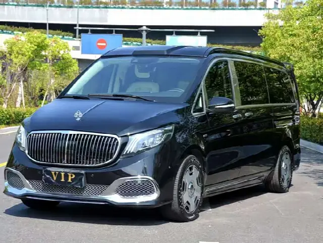 Mercedes-Benz V-Class 2022, 28 000 км
