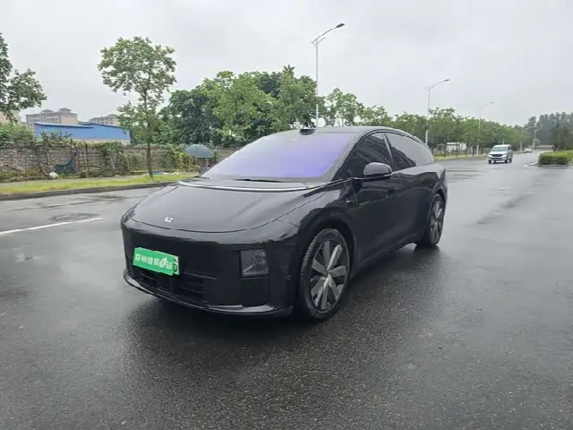 LiXiang i6 2025, 35 000 км