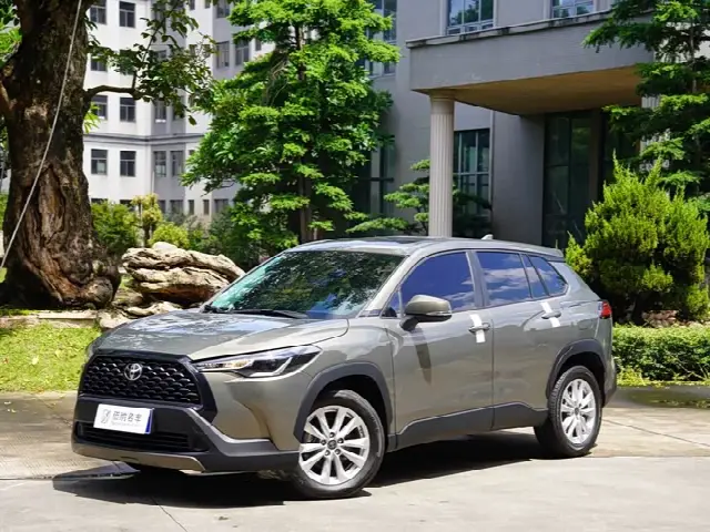 Toyota Corolla Cross 2022, 75 000 км
