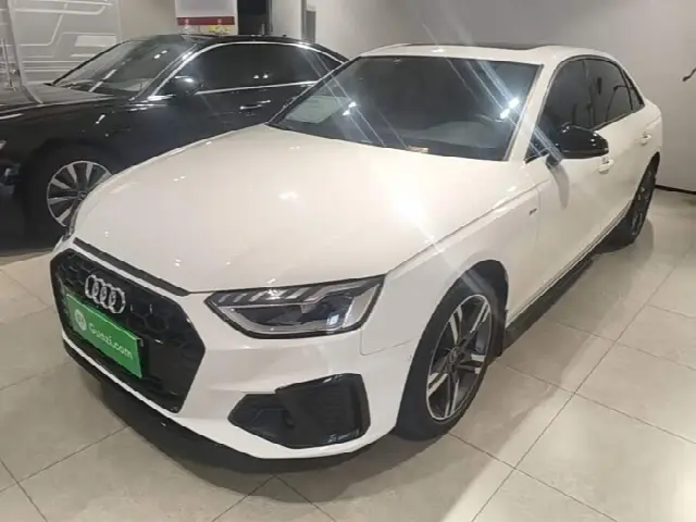 Audi A4L 2022, 36 600 км
