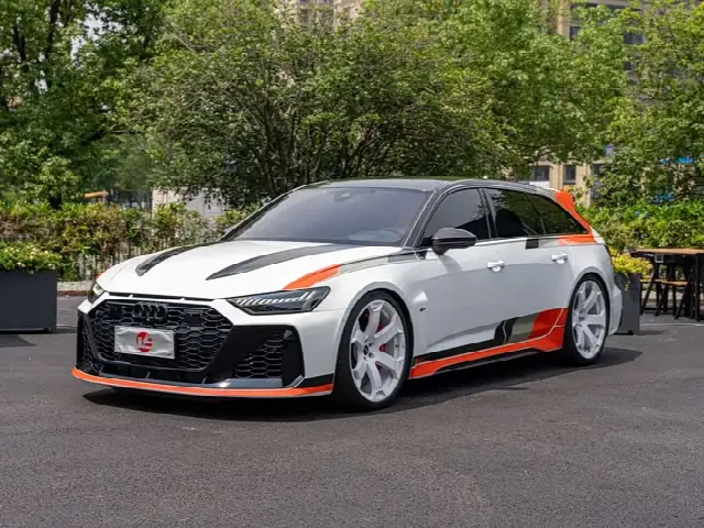 Audi RS 6 2025, 5 000 км