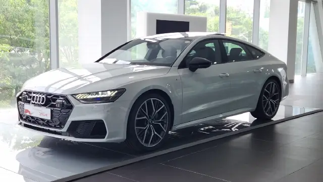 Audi A7 2018, новый
