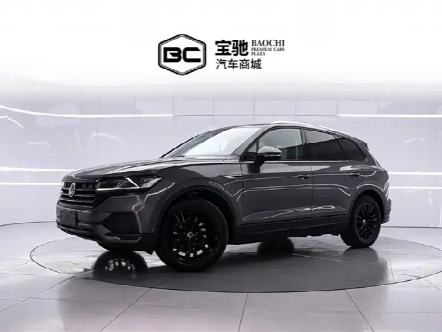 Volkswagen Touareg 2022, 40 000 км