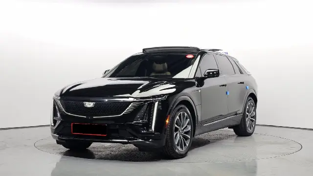 Cadillac Lyriq 2024, 10 179 км