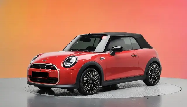 Mini Cooper Convertible 2025, 5 073 км