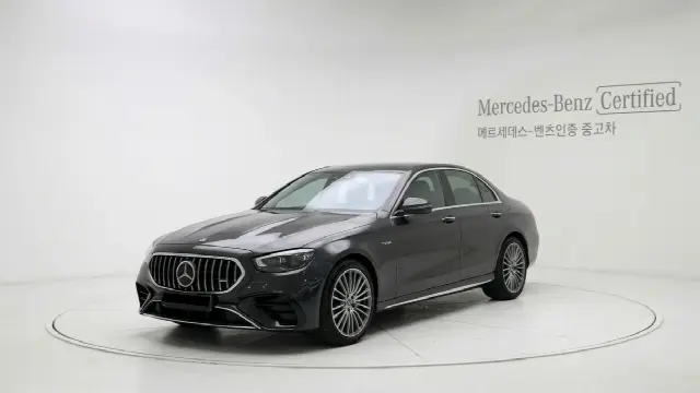 Mercedes-Benz E-Class 2024, новый