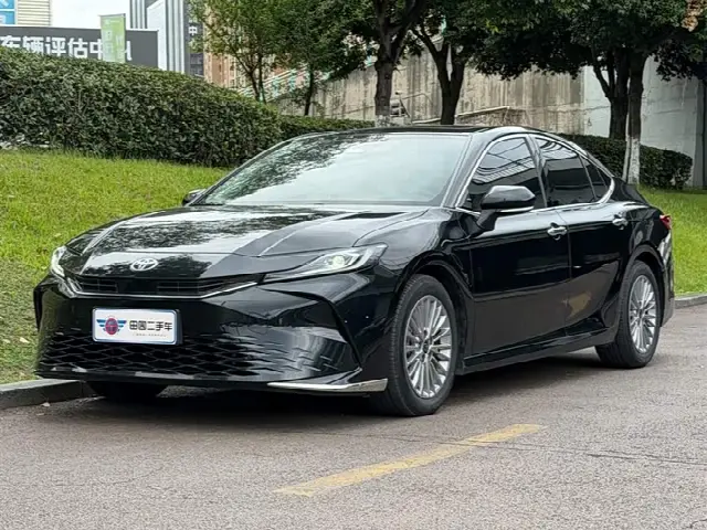 Toyota Camry 2024, 42 000 км