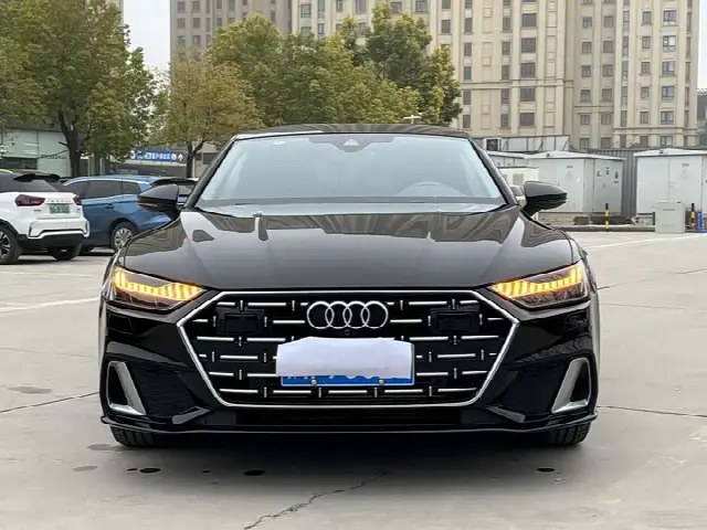 Audi A7L 2024, 56 000 км