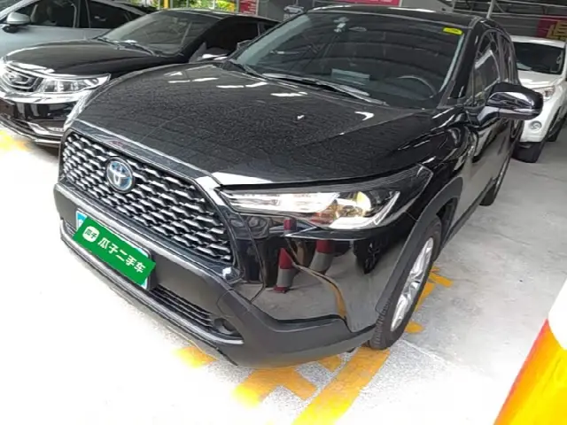 Toyota Corolla Cross 2023, 13 900 км