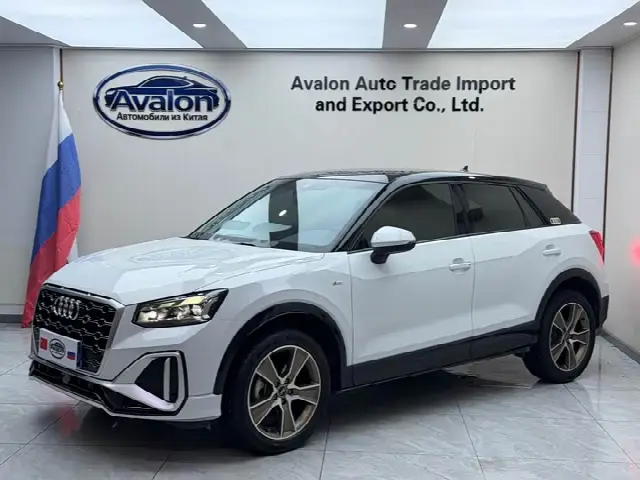 Audi Q2L 2022, 45 700 км