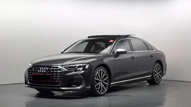 Audi S8 2020, новый