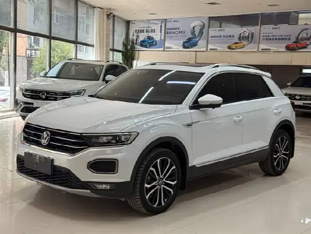Volkswagen T-Roc 2022, 12 000 км