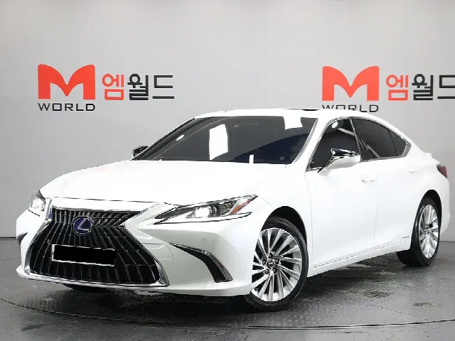 Lexus ES 2018, 81 759 км