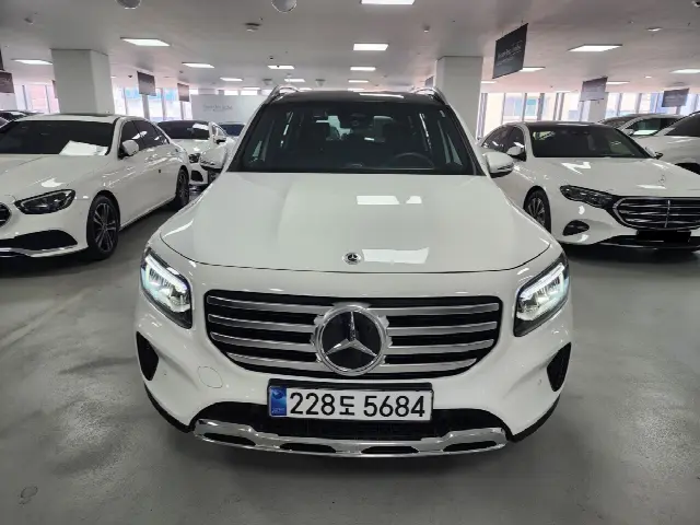 Mercedes-Benz GLB-Class 2020, 3 254 км