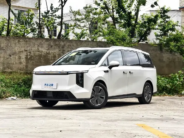 Maxus Mifa 7 2025, новый