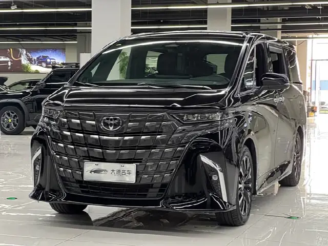 Toyota Alphard 2024, 16 000 км