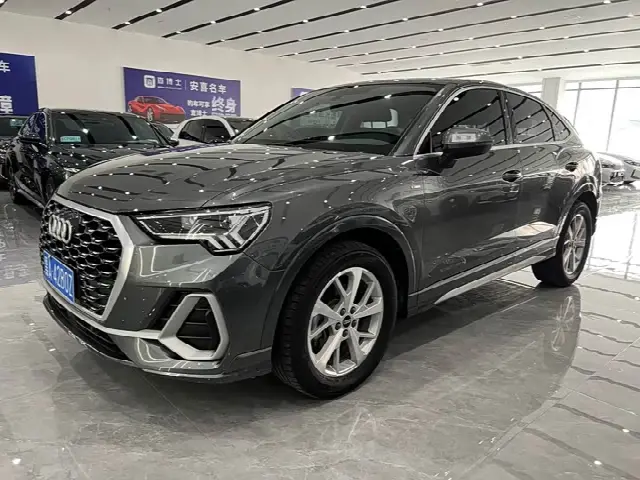 Audi Q3 Sportback 2023, 44 000 км