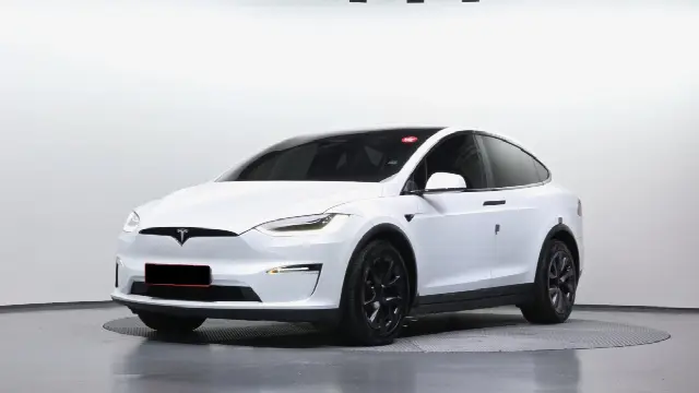 Tesla Model X 2018, 92 840 км