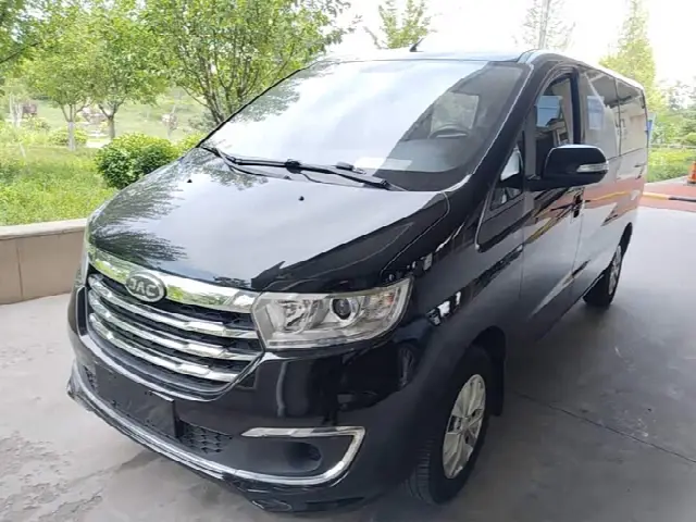 JAC Refine M3 2022, 42 800 км